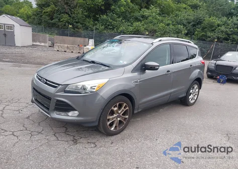 2014 Ford Escape Titanium from USA, damaged, VIN 1FMCU9JX3EUD30230
